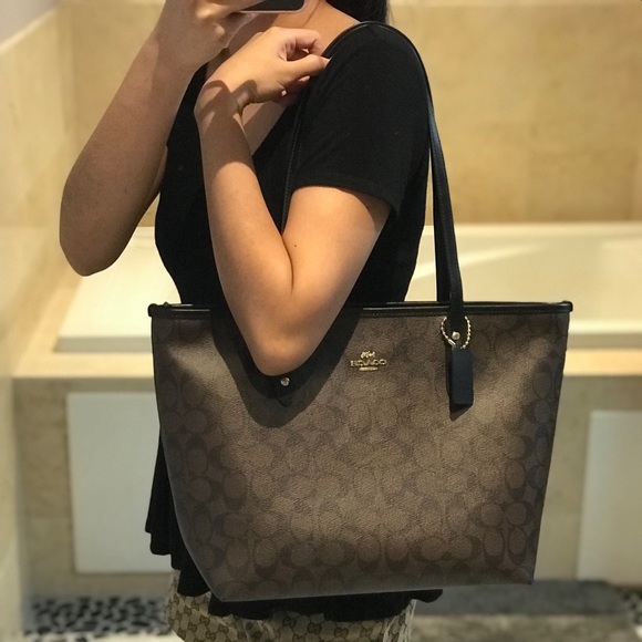 👜COACH SET🌺 CITY ZIP TOTE & WALLET - Picture 8 of 8